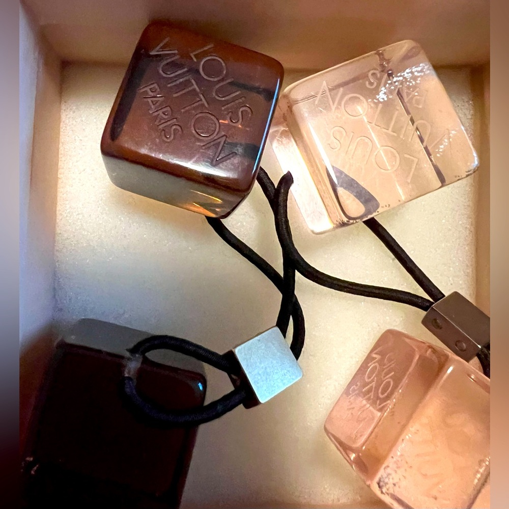 TWO Louis Vuitton Authentic Hair Tie/Band Cubes - Pink & Brown! With dusty & box